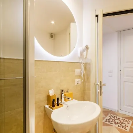 Reluxe Bed & Breakfast *